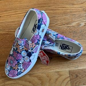 Vans: Flowers brand new